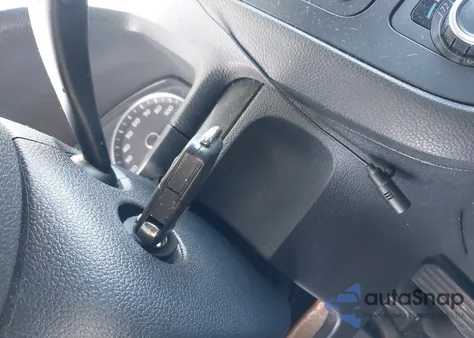 2010 Volkswagen Jetta Se z USA, uszkodzony, nr VIN 3VWRZ7AJ3AM060816